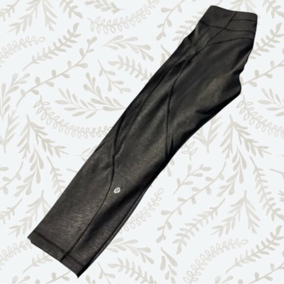 Lululemon Time To Sweat Crop - Picture 1 of 3